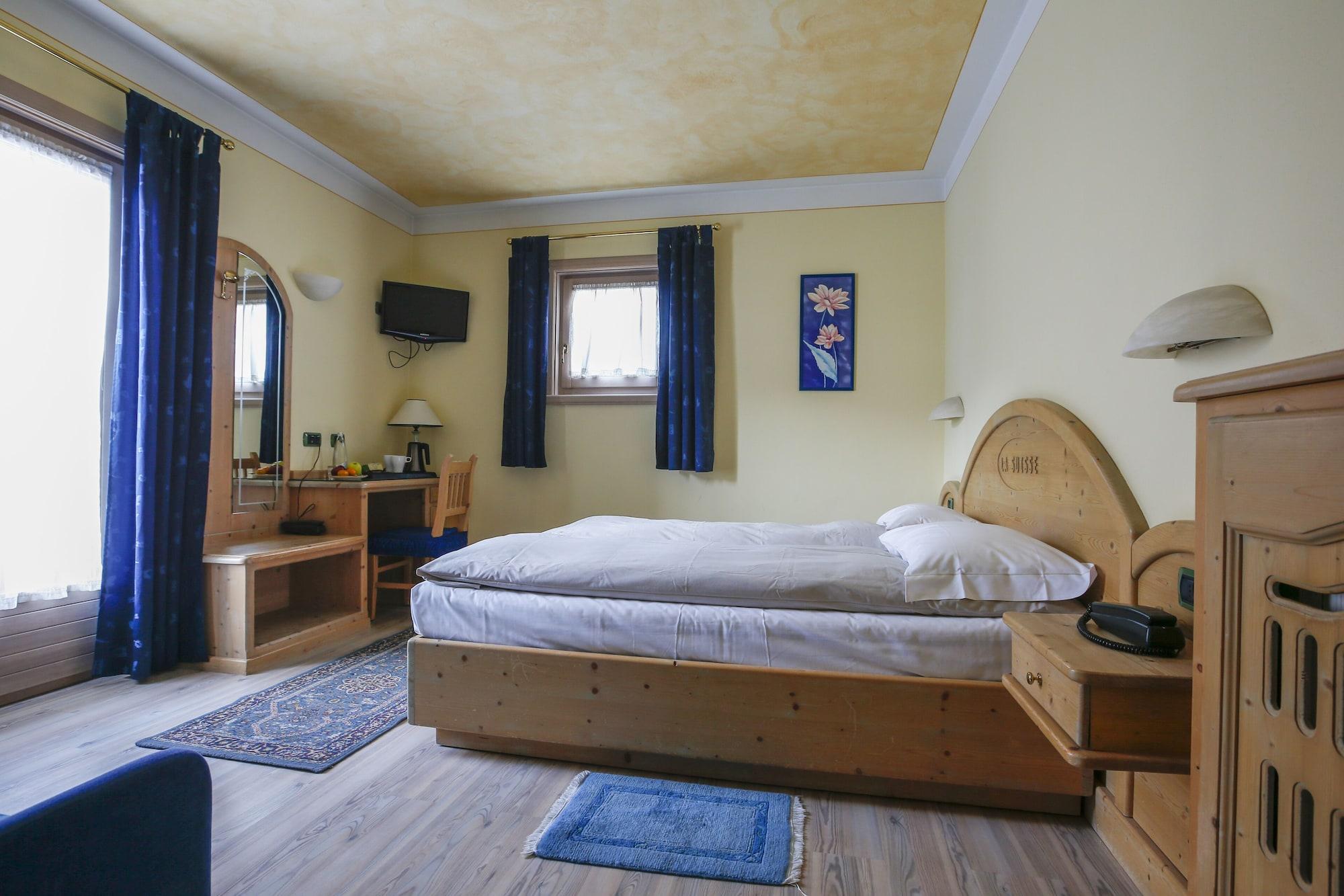 Hotel "La Suisse" Livigno Bagian luar foto