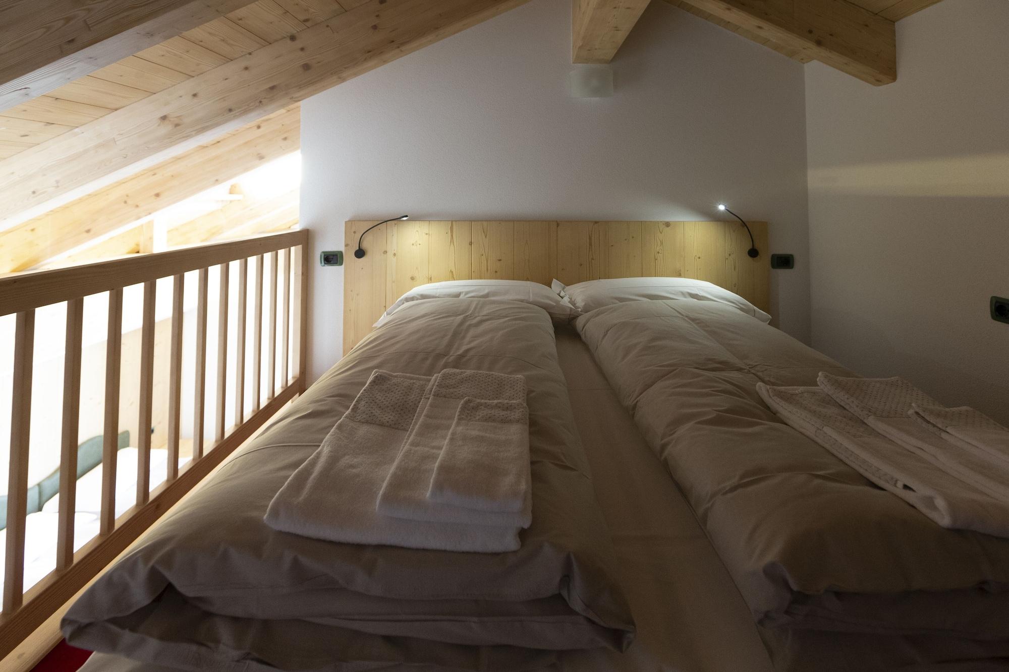 Hotel "La Suisse" Livigno Bagian luar foto