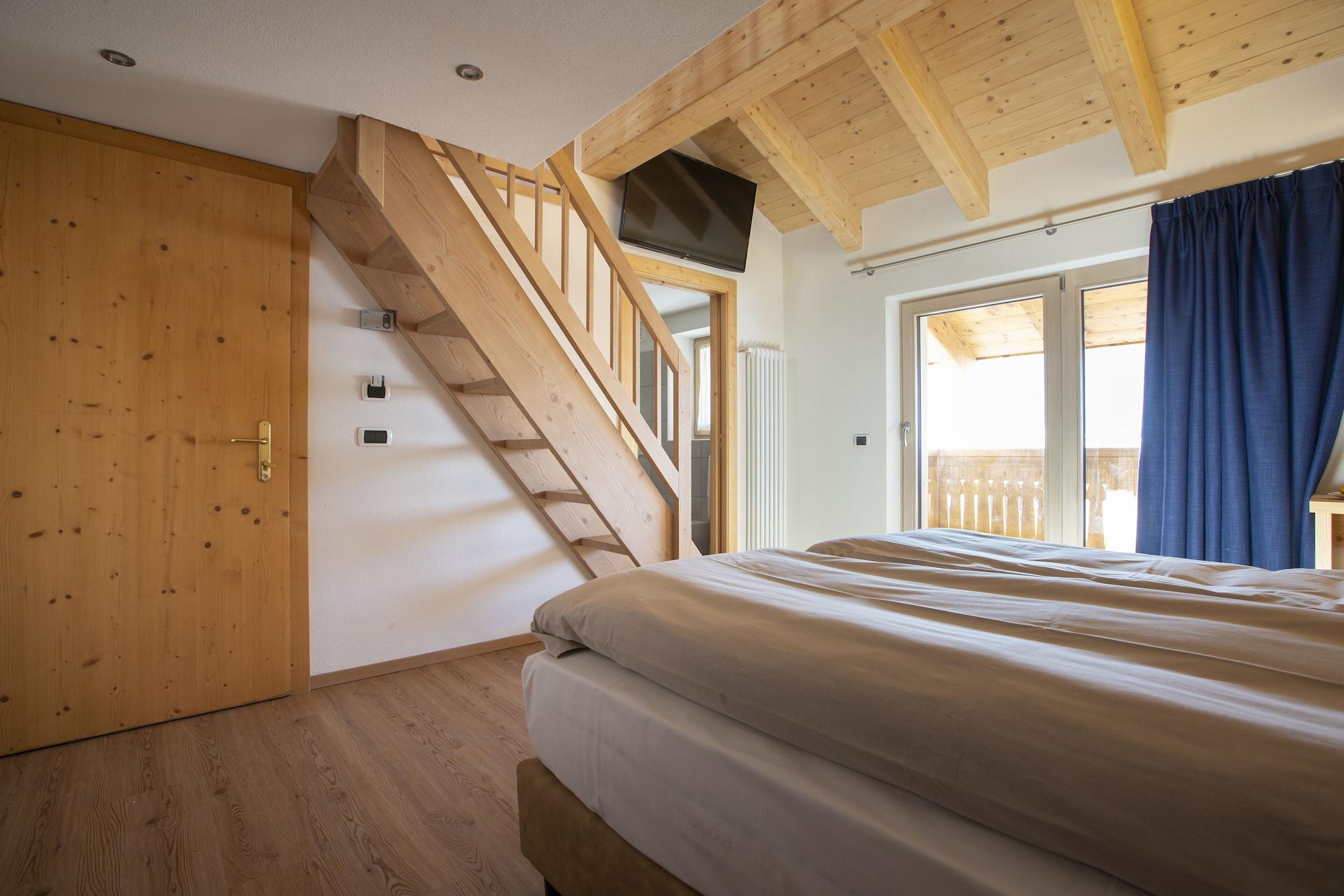 Hotel "La Suisse" Livigno Bagian luar foto